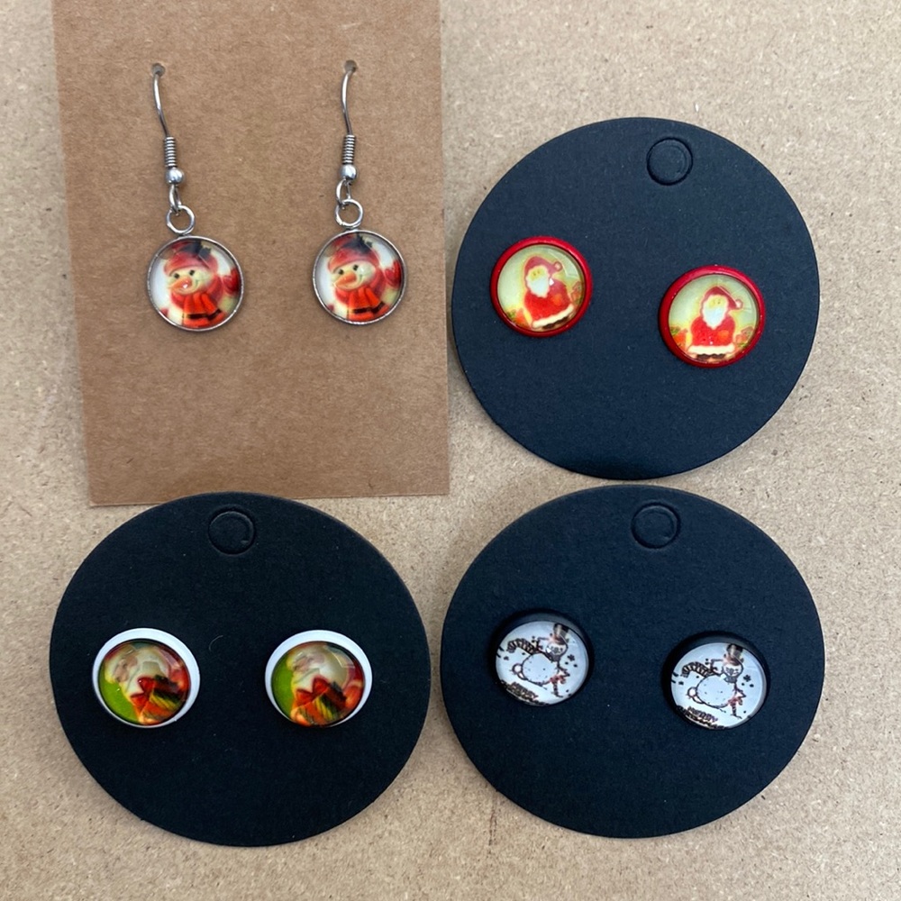 Christmas Holiday Set of FOUR Handcrafted Earrings - Santa and Frosty Co…